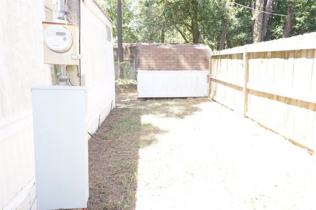 10970 Maywood Street, Willis, TX 77318