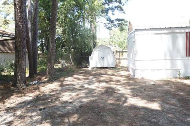 10970 Maywood Street, Willis, TX 77318