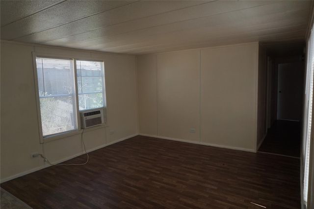 10970 Maywood Street, Willis, TX 77318