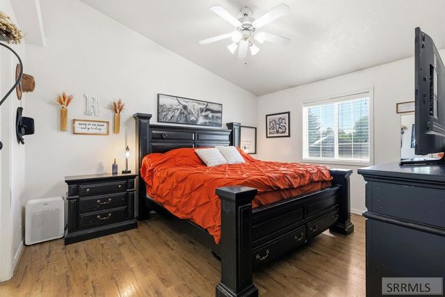 4966 E Camas Creek Circle, Iona, ID 83427