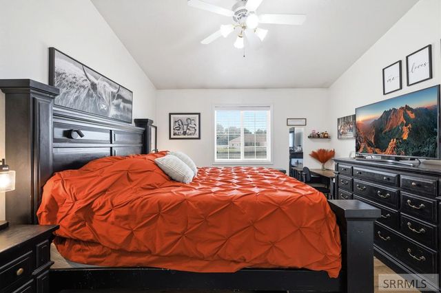 4966 E Camas Creek Circle, Iona, ID 83427