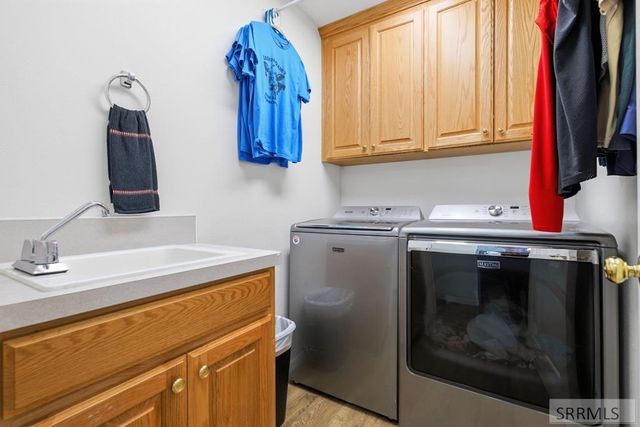 4966 E Camas Creek Circle, Iona, ID 83427
