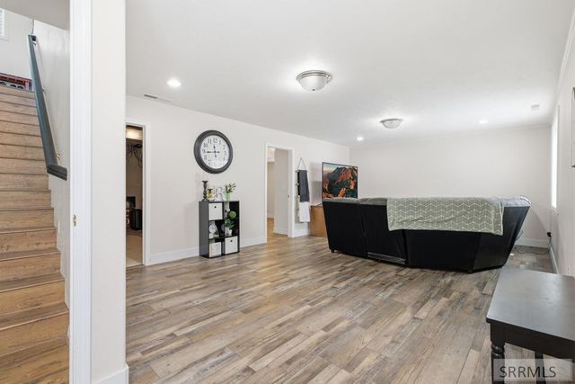 4966 E Camas Creek Circle, Iona, ID 83427