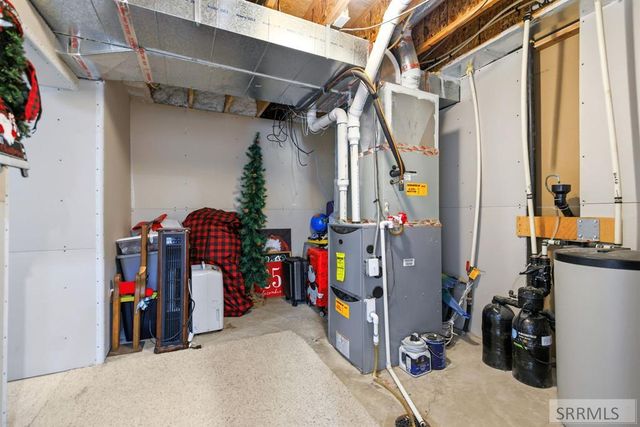 4966 E Camas Creek Circle, Iona, ID 83427