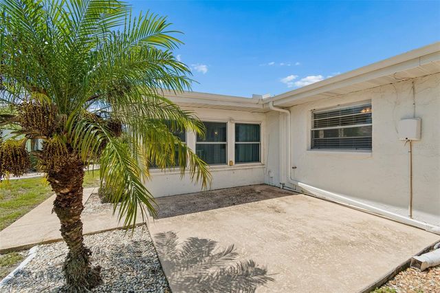 416 S PEBBLE BEACH BOULEVARD, Sun City Center, FL 33573