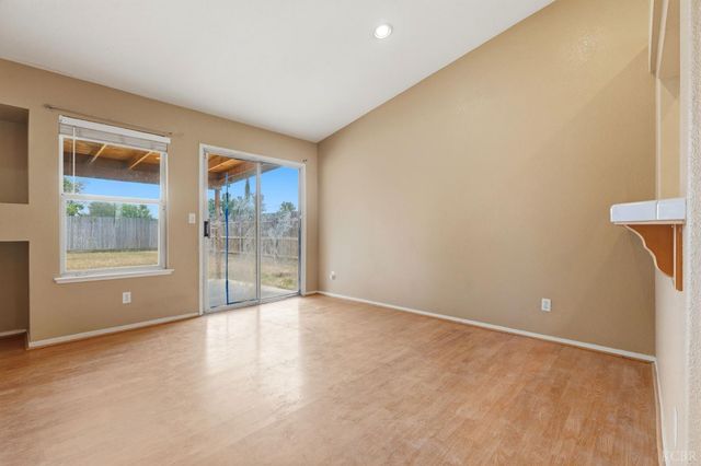 547 Coronado Place, Hanford, CA 93230