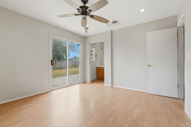 547 Coronado Place, Hanford, CA 93230