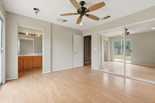 547 Coronado Place, Hanford, CA 93230