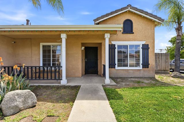 547 Coronado Place, Hanford, CA 93230