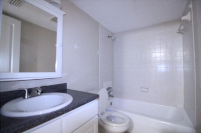 507 NW 39TH ROAD 159, Gainesville, FL 32607