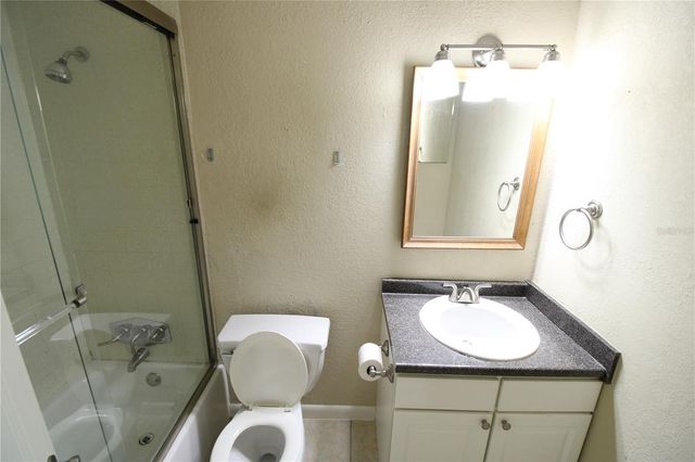 507 NW 39TH ROAD 159, Gainesville, FL 32607