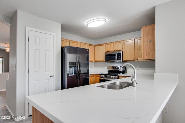 10348 E Danwood Way, Tucson, AZ 85747