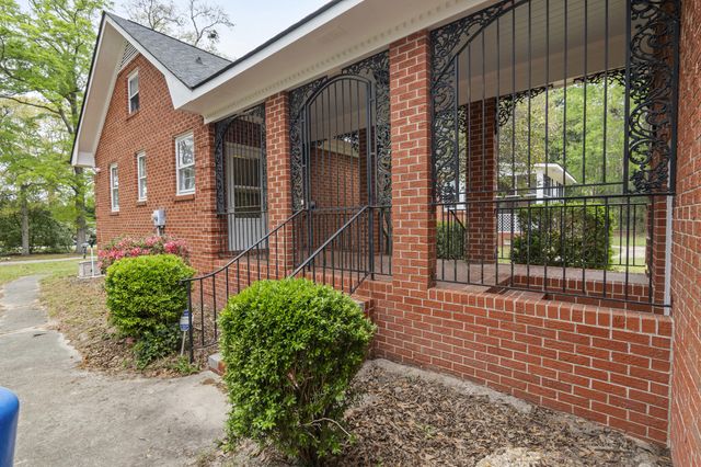 1010 Club Lane, Sumter, SC 29154