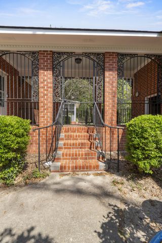 1010 Club Lane, Sumter, SC 29154