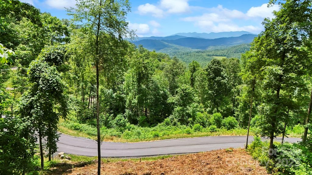 Lot 27 Summit View Parkway, Spruce Pine, NC 28777