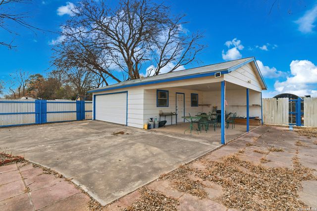 2707 Wayne, San Antonio, TX 78222