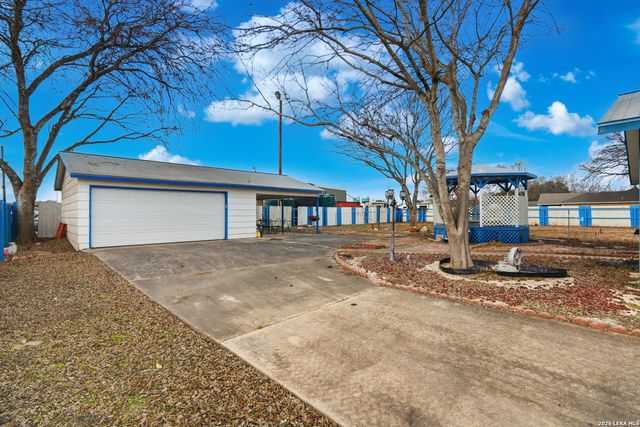 2707 Wayne, San Antonio, TX 78222