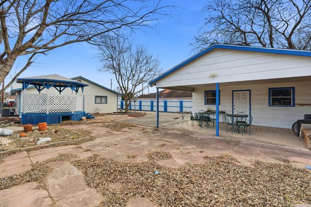 2707 Wayne, San Antonio, TX 78222