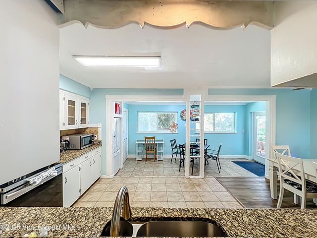 1375 Bay Shore Drive W, Cocoa Beach, FL 32931