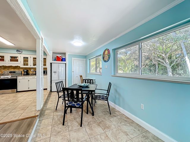 1375 Bay Shore Drive W, Cocoa Beach, FL 32931