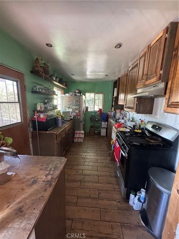 1488 N Lugo, San Bernardino, CA 92404