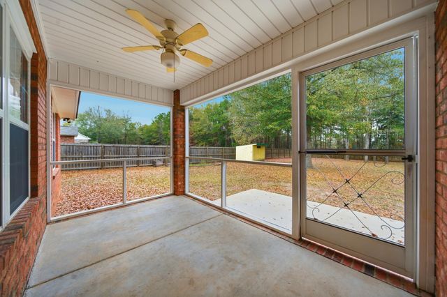 2490 Navigator Circle, Dalzell, SC 29040