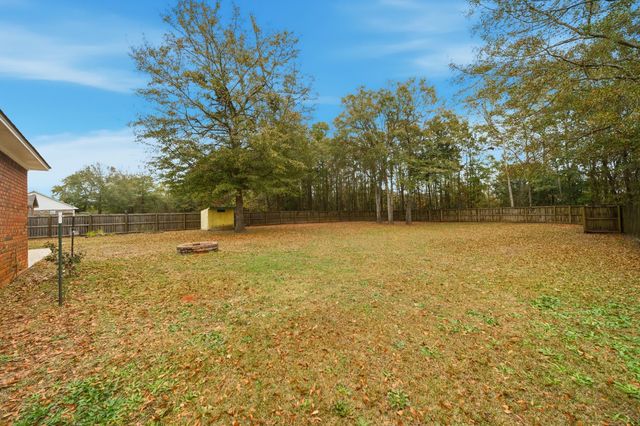 2490 Navigator Circle, Dalzell, SC 29040