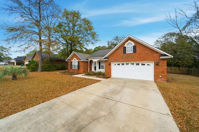 2490 Navigator Circle, Dalzell, SC 29040
