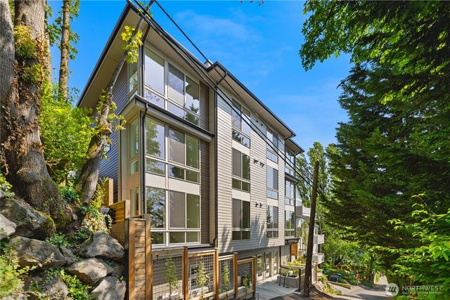 3819 B Fremont Avenue N, Seattle, WA 98103