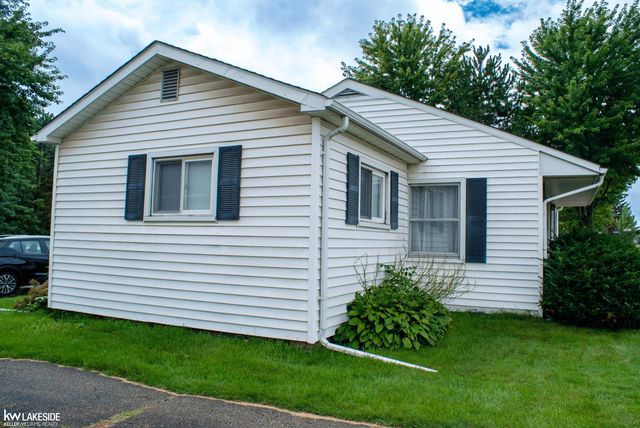 16890 25 MILE Road, Macomb Twp, MI 48042