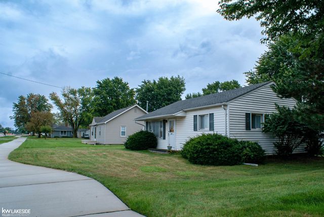 16890 25 MILE Road, Macomb Twp, MI 48042