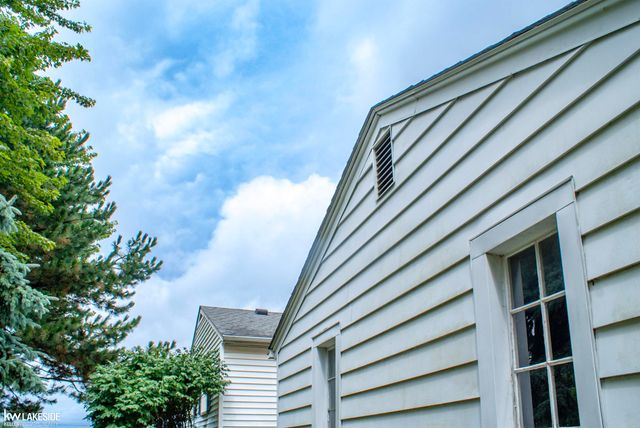 16890 25 MILE Road, Macomb Twp, MI 48042
