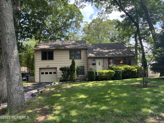 187 Elmwood Road, Oakhurst, NJ 07755