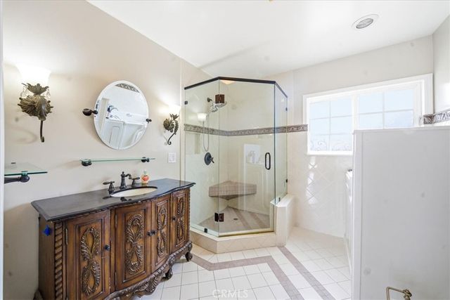 6481 Dos Rios, Downey, CA 90240
