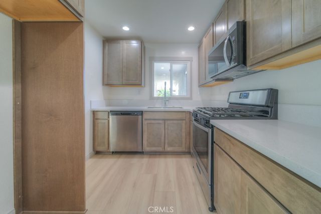 33189 Schaper Street, Lake Elsinore, CA 92530