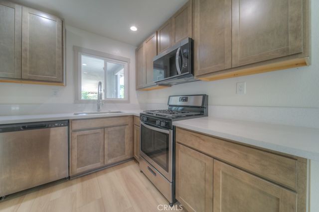 33189 Schaper Street, Lake Elsinore, CA 92530