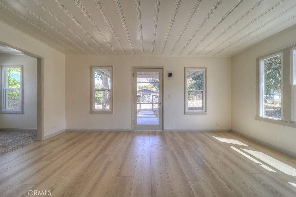33189 Schaper Street, Lake Elsinore, CA 92530 — photo 2