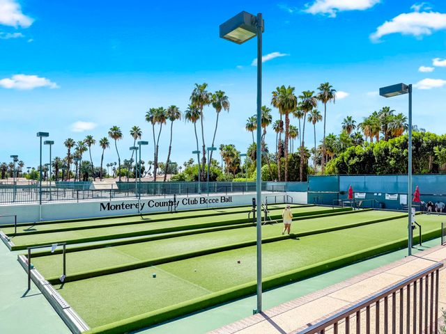 211 Las Lomas, Palm Desert, CA 92260