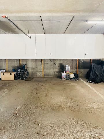 600 W Russell Street 210, Barrington, IL 60010