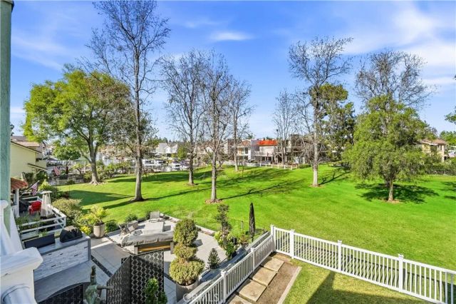 21911 Yellowstone Lane, Lake Forest, CA 92630