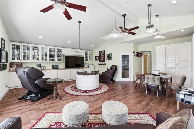 21911 Yellowstone Lane, Lake Forest, CA 92630