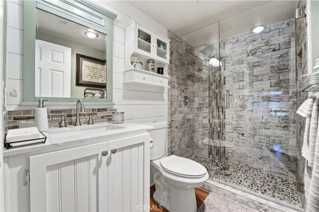 21911 Yellowstone Lane, Lake Forest, CA 92630