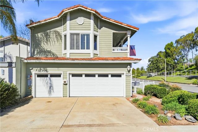 21911 Yellowstone Lane, Lake Forest, CA 92630