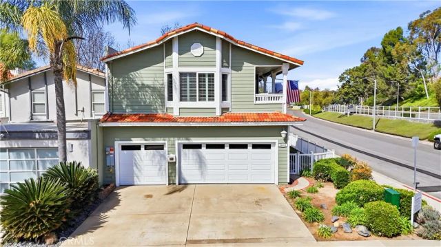 21911 Yellowstone Lane, Lake Forest, CA 92630
