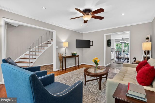 6020 WATERBURY CT, Springfield, VA 22152