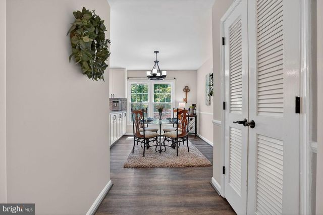 6020 WATERBURY CT, Springfield, VA 22152