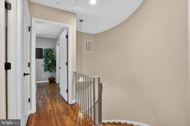 6020 WATERBURY CT, Springfield, VA 22152