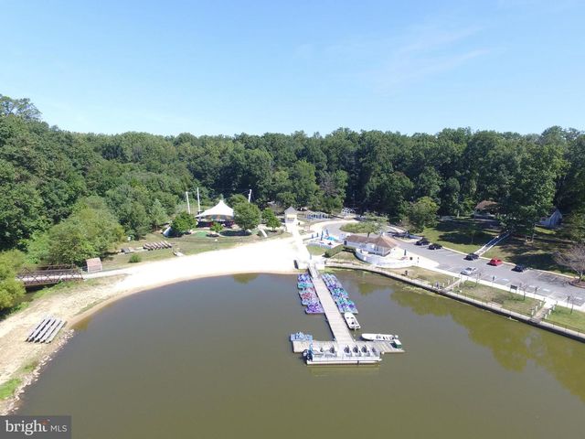 6020 WATERBURY CT, Springfield, VA 22152