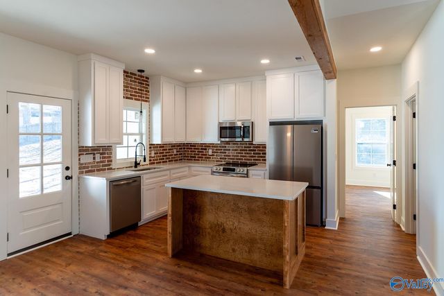 862 1st Way Ne, Arab, AL 35016