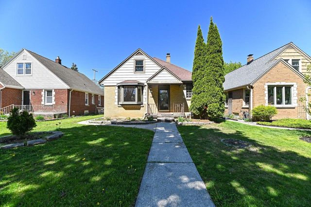3015 87th STREET, Milwaukee, WI 53222